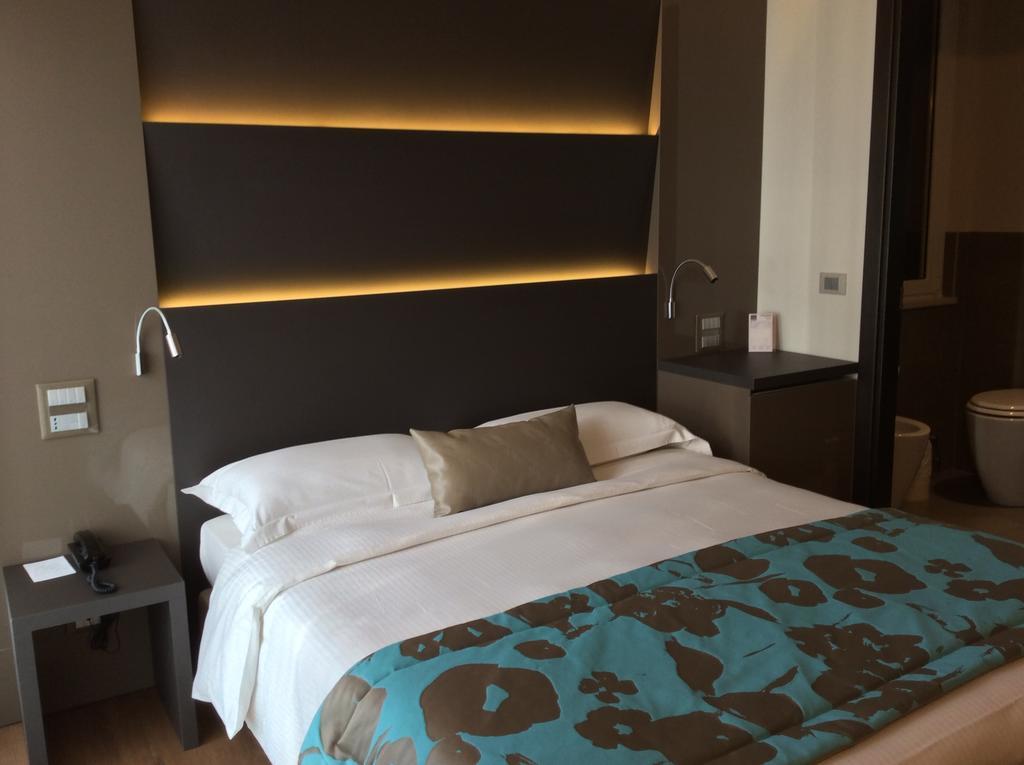 Ariston&apartments 3*