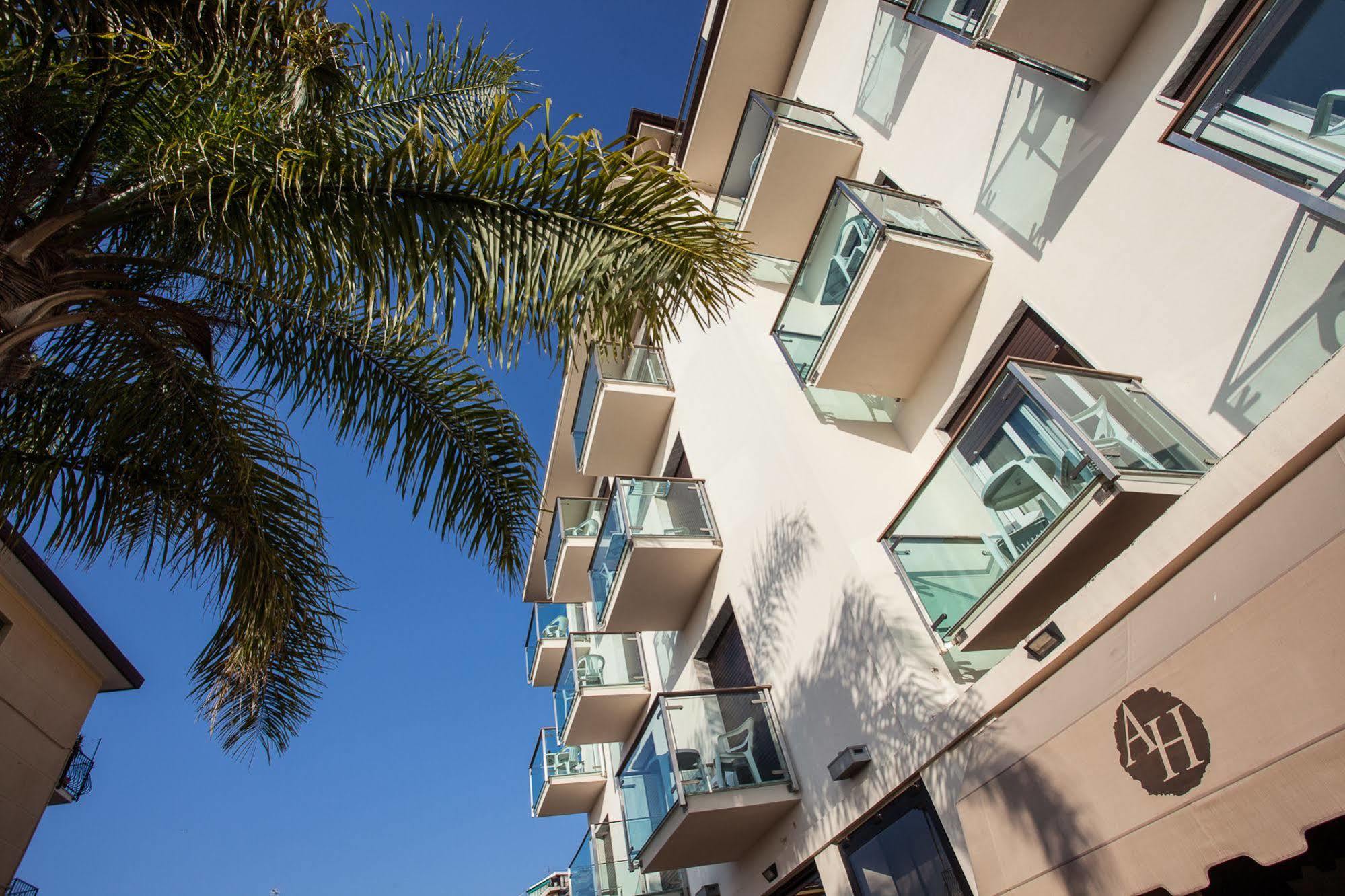 Ariston&apartments Varazze