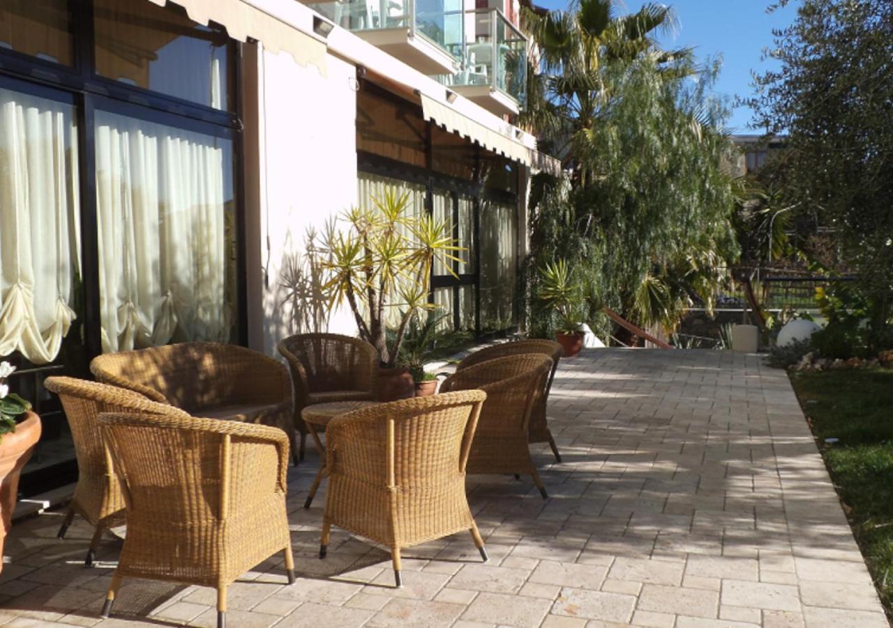 Hotel Ariston & 3*