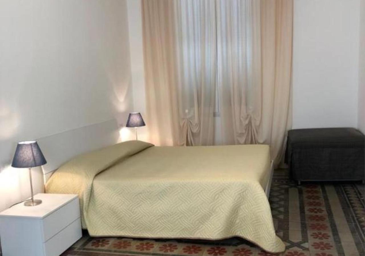 Ariston & Hotel
